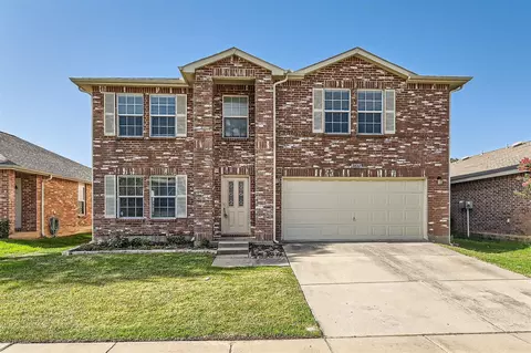 2822 Lonesome Trl, Denton, TX 76210