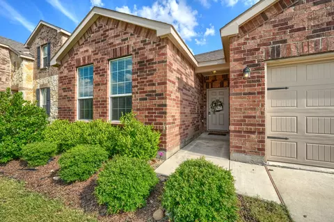2123 Glaston Rd, Forney, TX 75126