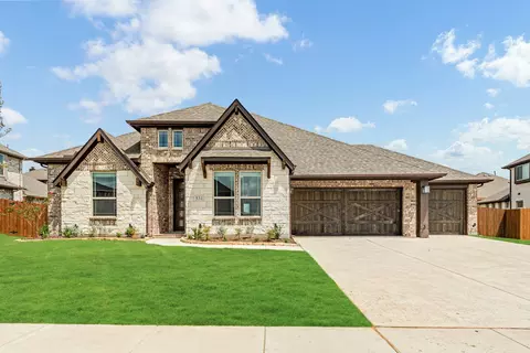 531 Amesbury Dr, Forney, TX 75126