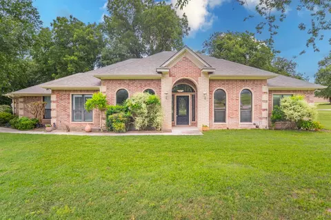 118 Star Point Ln, Weatherford, TX 76088