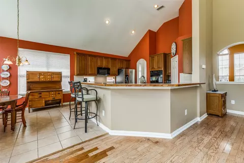 10206 River Bend Dr, Rowlett, TX 75089 photo 12