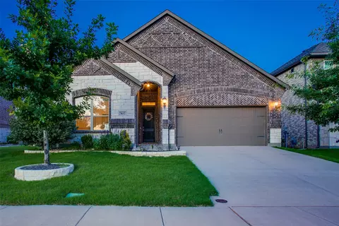 3612 Abell Ln, Rowlett, TX 75088