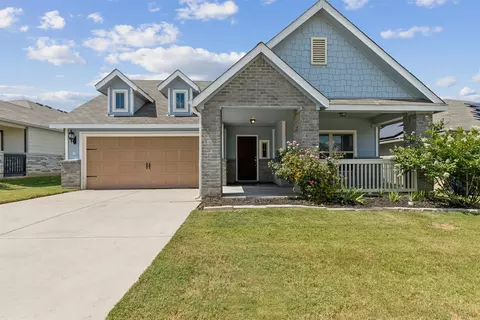 344 Daleview Dr, Kennedale, TX 76060