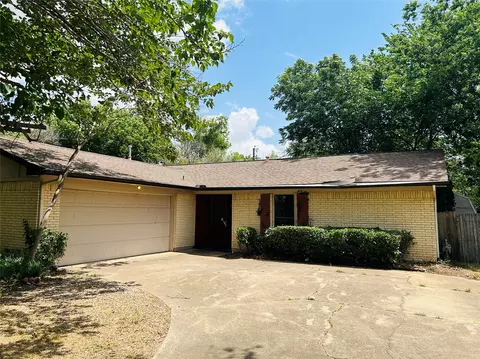 3711 Pocatello St, Irving, TX 75062