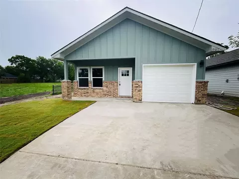 2307 Mcdougal St, Greenville, TX 75401