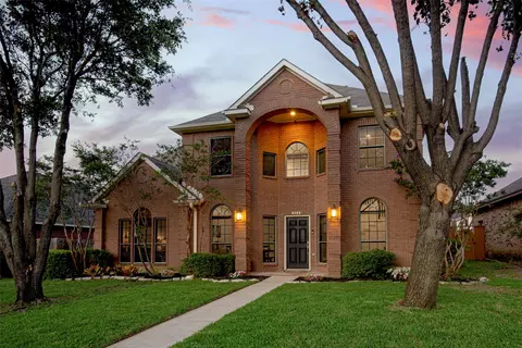 4222 Oak Mount Dr, Carrollton, TX 75010