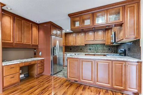 5303 Fleetwood Oaks Ave #177, Dallas, TX 75235