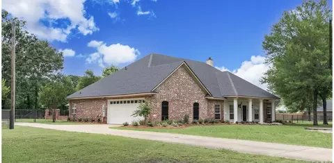 9920 Canvasback Dr, Shreveport, LA 71106