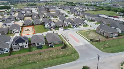 1223 Stagecoach Trl, Justin, TX 76247