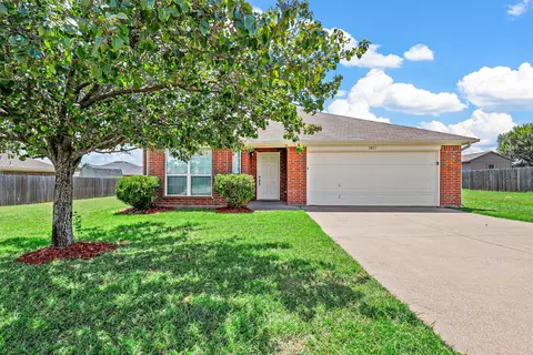 3013 Saunter Ln, Granbury, TX 76049