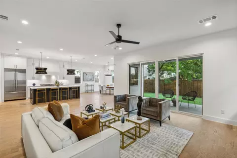 4534 Stigall, Dallas, TX 75209