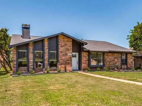1613 Choctaw Dr, Mesquite, TX 75149