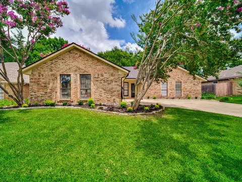 2248 Timberglen Dr, Flower Mound, TX 75028