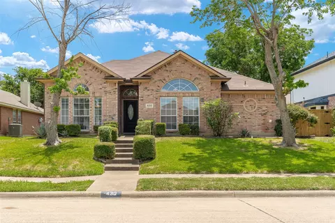 430 Copeland Dr, Cedar Hill, TX 75104