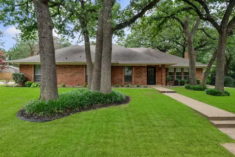 2304 Randy Ct, Mansfield, TX 76063