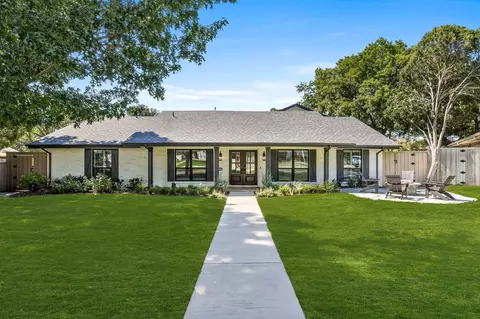2926 Whitemarsh Cir, Richardson, TX 75080