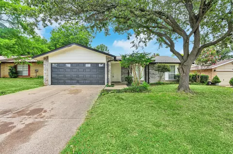 707 Glen Rock Pl, Arlington, TX 76014