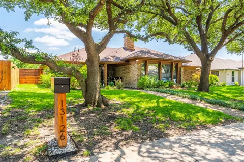 13126 Fall Manor Dr, Dallas, TX 75243