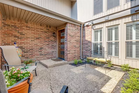 12436 Montego Plz, Dallas, TX 75230