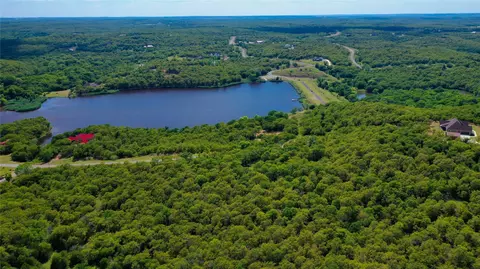 627 Silverleaf Drive, Bowie, TX 76230