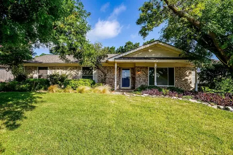 6504 Trail Lake Dr, Fort Worth, TX 76133