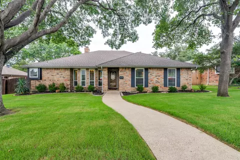 2724 Gold Rush Ln, Carrollton, TX 75007