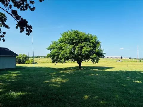 317 Main St, Weston, TX 75097