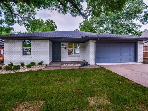 552 Rea Ave, Lancaster, TX 75146