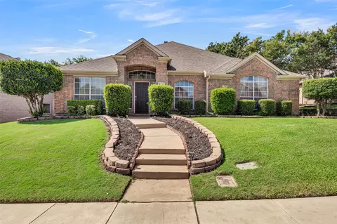 412 Vista Noche Dr, Lewisville, TX 75067
