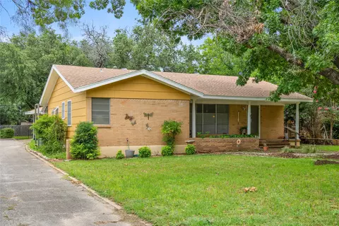 3506 3rd St, Brownwood, TX 76801