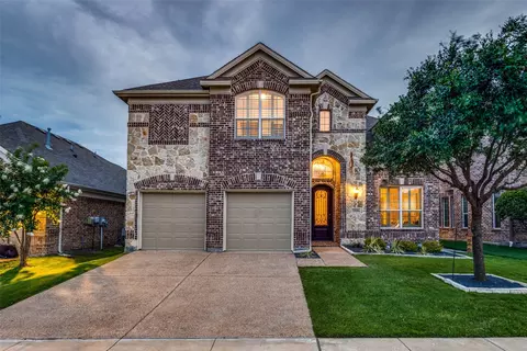 3906 Lariat Dr, Sachse, TX 75048