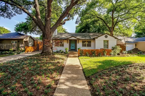 6320 Kenwick Ave, Fort Worth, TX 76116
