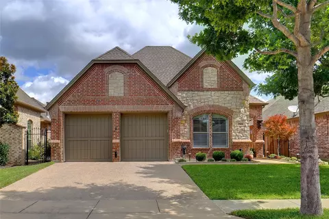 713 Silver Lake Dr, Keller, TX 76248