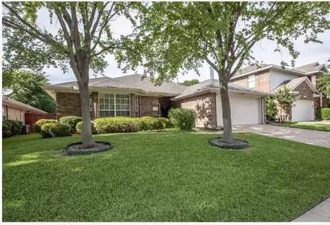 820 Oak Hollow Ln, Rockwall, TX 75087
