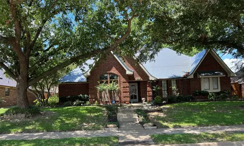 3705 Faulkner Dr, Rowlett, TX 75088