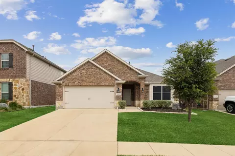 11400 Blaze St, Aubrey, TX 76227