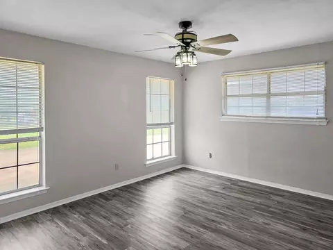 211 N 6th St, Celeste, TX 75423 photo 13