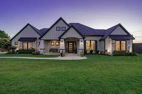 3151 Eagles Nest Ct, Midlothian, TX 76065