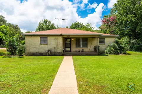 532 E Kempner St, Mabank, TX 75147