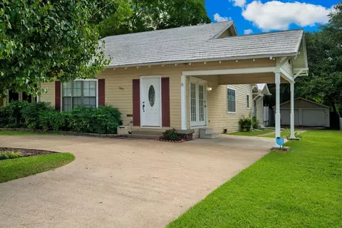 1807 Speedway St, Greenville, TX 75401