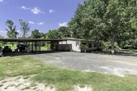 627 Martha Woods Rd, Heflin, LA 71039