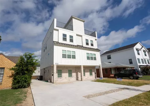 2530 Forest Park Blvd, Fort Worth, TX 76110