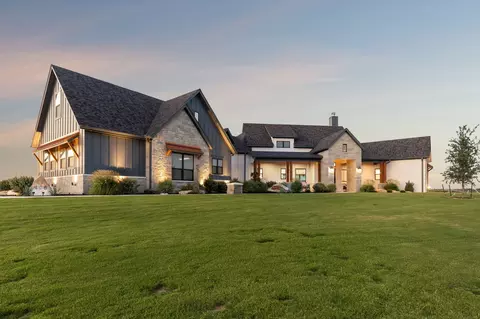 408 Royal Santana Run, Weatherford, TX 76087