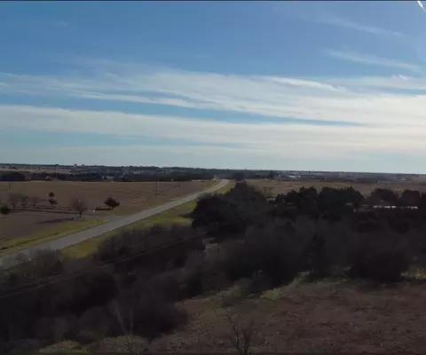 3765 Fm 85, Ennis, TX 75119