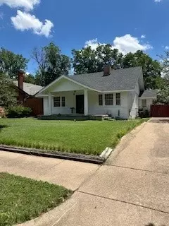 2311 Mistletoe Ave, Fort Worth, TX 76110