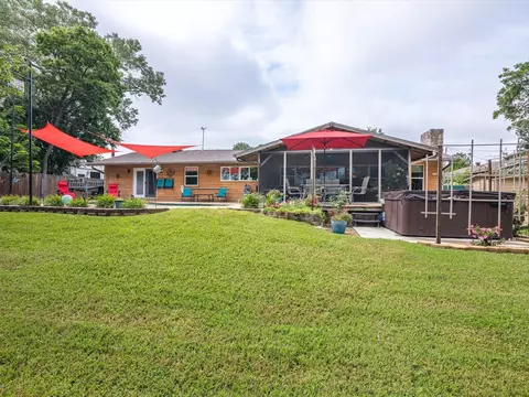 11305 Eustace Dr, Azle, TX 76020