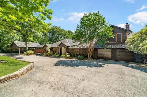 1872 Nokomis Rd, Lancaster, TX 75146