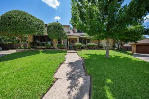 4712 Wood Springs Ct, Arlington, TX 76017