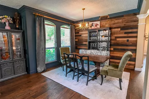 2746 Pinehurst Dr, Grapevine, TX 76051