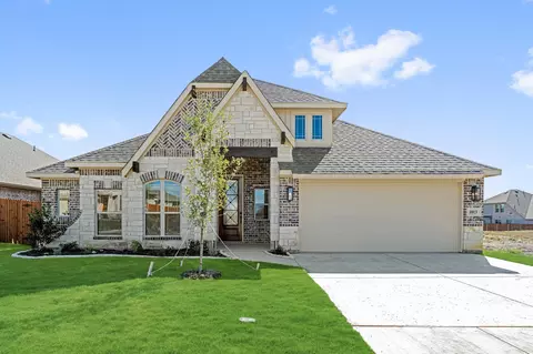 1013 Hickory Chase Dr, Godley, TX 76044